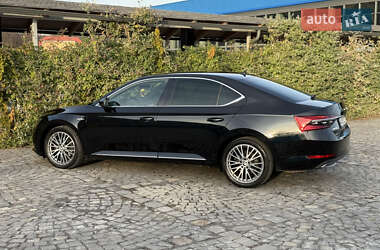 Ліфтбек Skoda Superb 2020 в Мукачевому