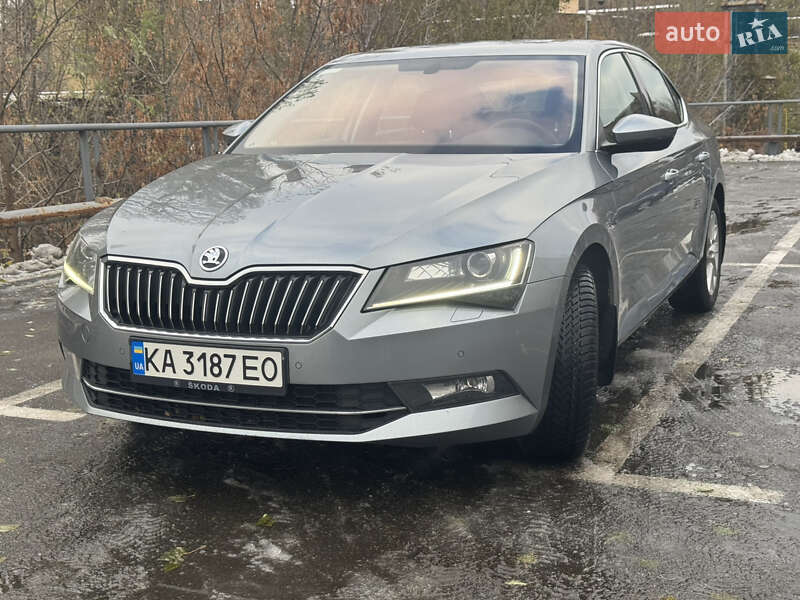 Skoda Superb 2019