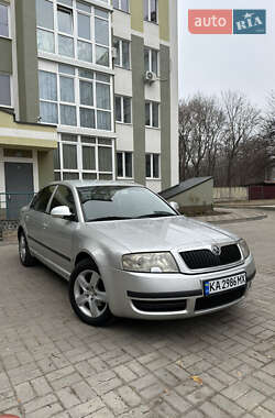 Лифтбек Skoda Superb 2007 в Ромнах