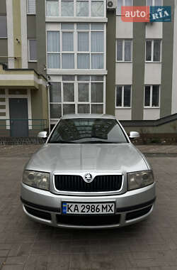 Лифтбек Skoda Superb 2007 в Ромнах