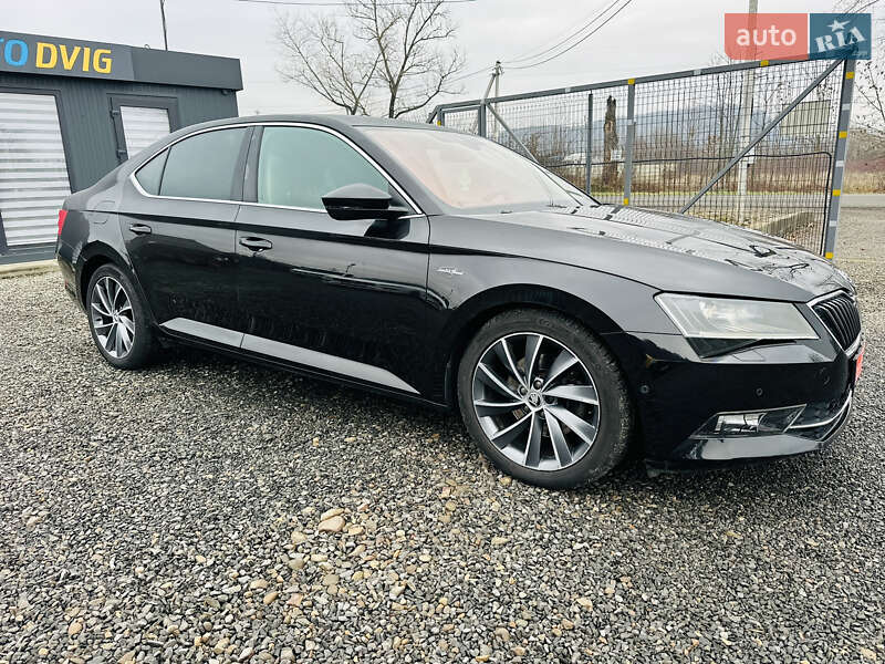 Лифтбек Skoda Superb 2017 в Иршаве