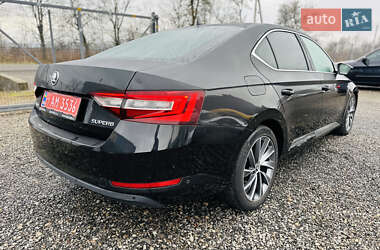 Лифтбек Skoda Superb 2017 в Иршаве