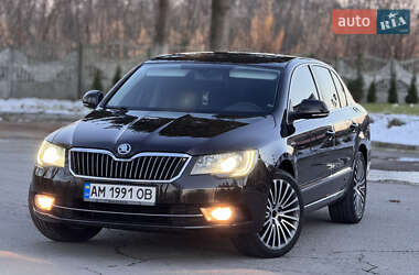 Ліфтбек Skoda Superb 2014 в Звягелі