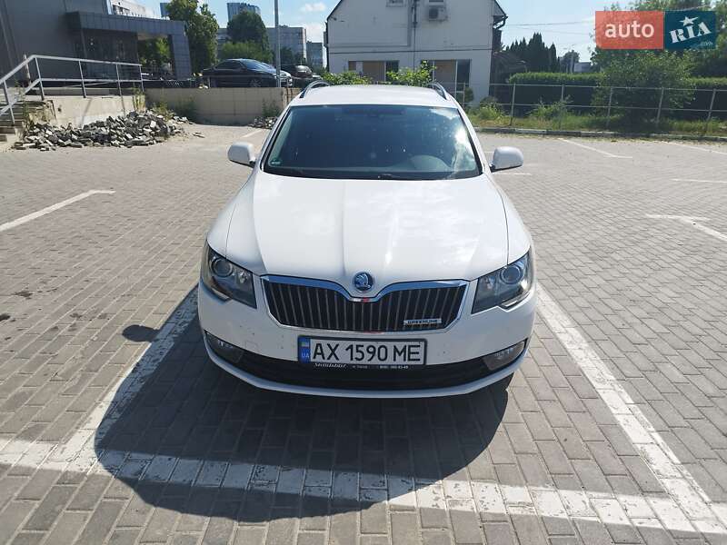 Универсал Skoda Superb 2014 в Харькове