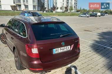 Универсал Skoda Superb 2011 в 