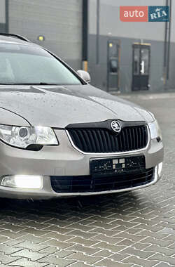 Универсал Skoda Superb 2010 в Калуше