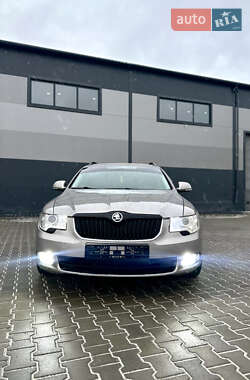 Универсал Skoda Superb 2010 в Калуше