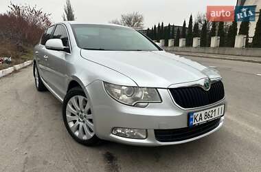Skoda Superb 2011 Skoda Superb 2011