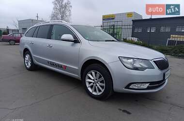 Універсал Skoda Superb 2014 в Сумах