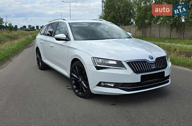 Универсал Skoda Superb 2018 в Киеве