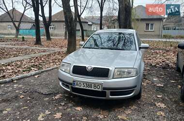 Лифтбек Skoda Superb 2004 в Мукачево