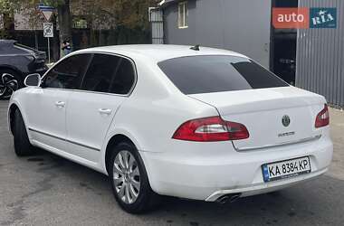 Лифтбек Skoda Superb 2012 в Киеве