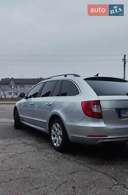 Универсал Skoda Superb 2012 в 