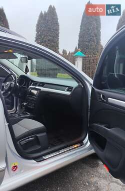 Универсал Skoda Superb 2012 в 