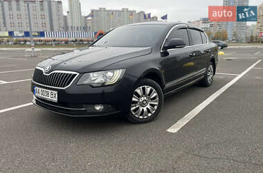 Ліфтбек Skoda Superb 2014 в Києві