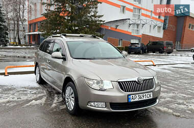 Универсал Skoda Superb 2013 в Киеве