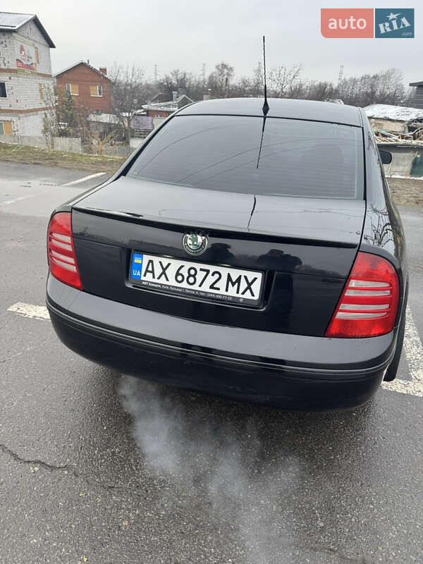 Лифтбек Skoda Superb 2006 в Харькове