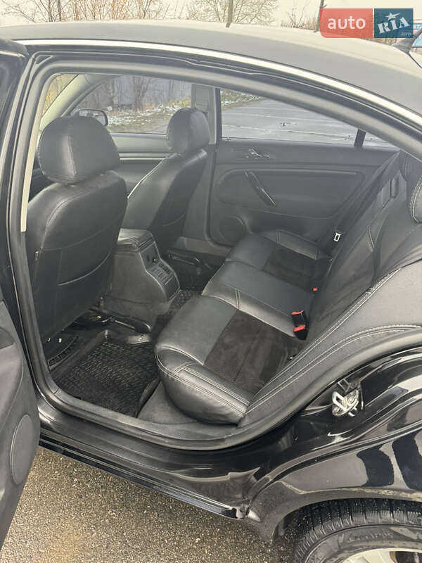 Лифтбек Skoda Superb 2006 в Харькове