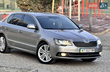 Ліфтбек Skoda Superb 2013 в Івано-Франківську