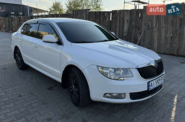 Лифтбек Skoda Superb 2010 в Софиевской Борщаговке