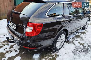 Универсал Skoda Superb 2013 в 