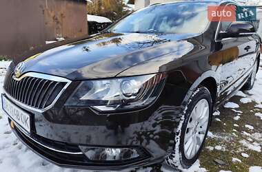 Универсал Skoda Superb 2013 в 