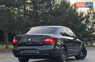 Лифтбек Skoda Superb 2010 в Дрогобыче