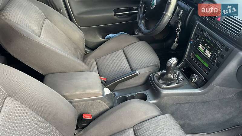 Лифтбек Skoda Superb 2005 в Белой Церкви