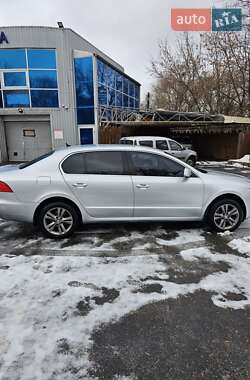 Лифтбек Skoda Superb 2010 в Харькове