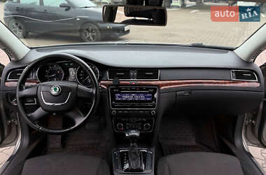 Ліфтбек Skoda Superb 2011 в Києві