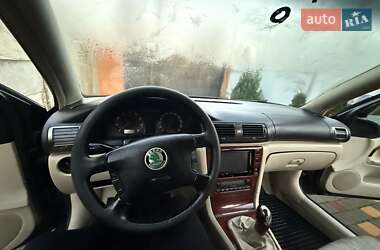 Ліфтбек Skoda Superb 2003 в Одесі