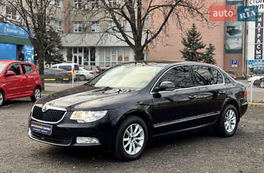 Ліфтбек Skoda Superb 2012 в Дніпрі