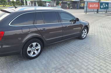 Універсал Skoda Superb 2010 в Заболотові