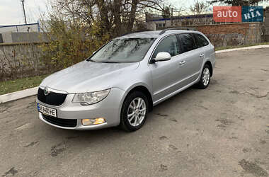 Skoda Superb 2012