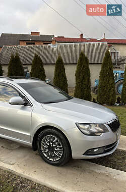 Универсал Skoda Superb 2014 в 