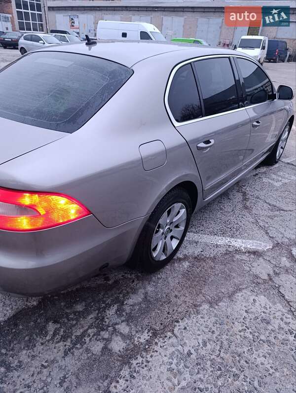 Лифтбек Skoda Superb 2009 в Белой Церкви фото 8 Лифтбек Skoda Superb 2009 в Белой Церкви