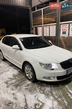 Skoda Superb 2011