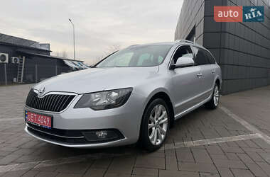 Универсал Skoda Superb 2014 в 