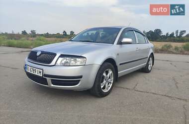 Ліфтбек Skoda Superb 2006 в Хоролі