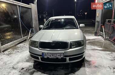 Ліфтбек Skoda Superb 2002 в Ужгороді