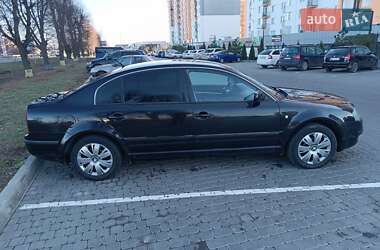 Лифтбек Skoda Superb 2005 в 
