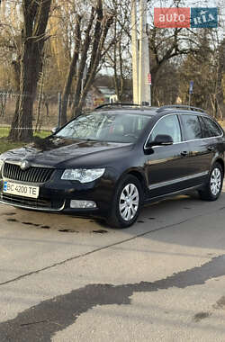 Універсал Skoda Superb 2011 в Львові