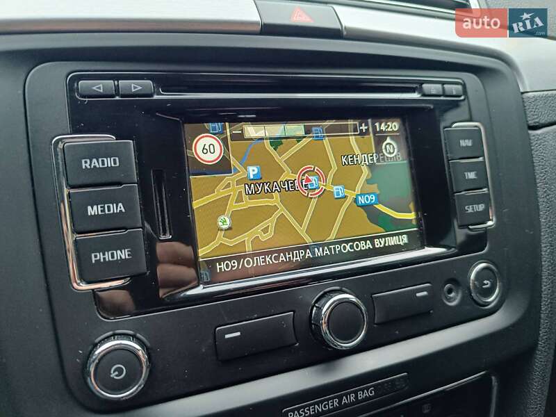 Универсал Skoda Superb 2014 в Мукачево