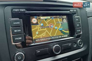Універсал Skoda Superb 2014 в 