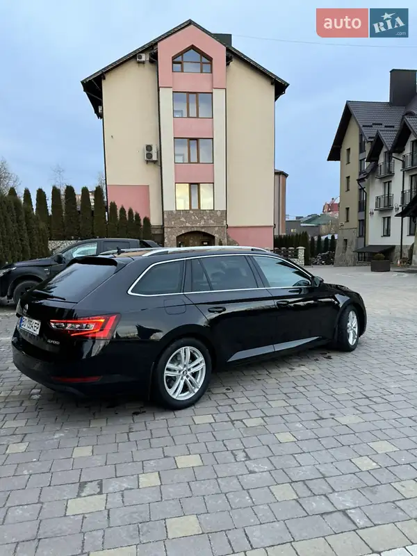 Skoda Superb 2016