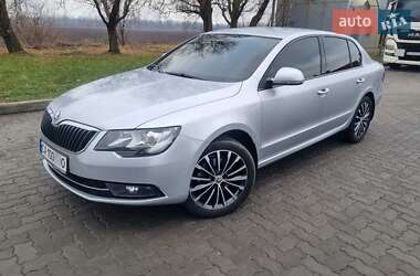 Ліфтбек Skoda Superb 2014 в Києві