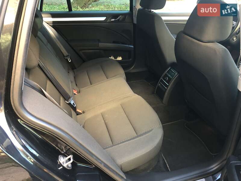 Універсал Skoda Superb 2015 в Одесі
