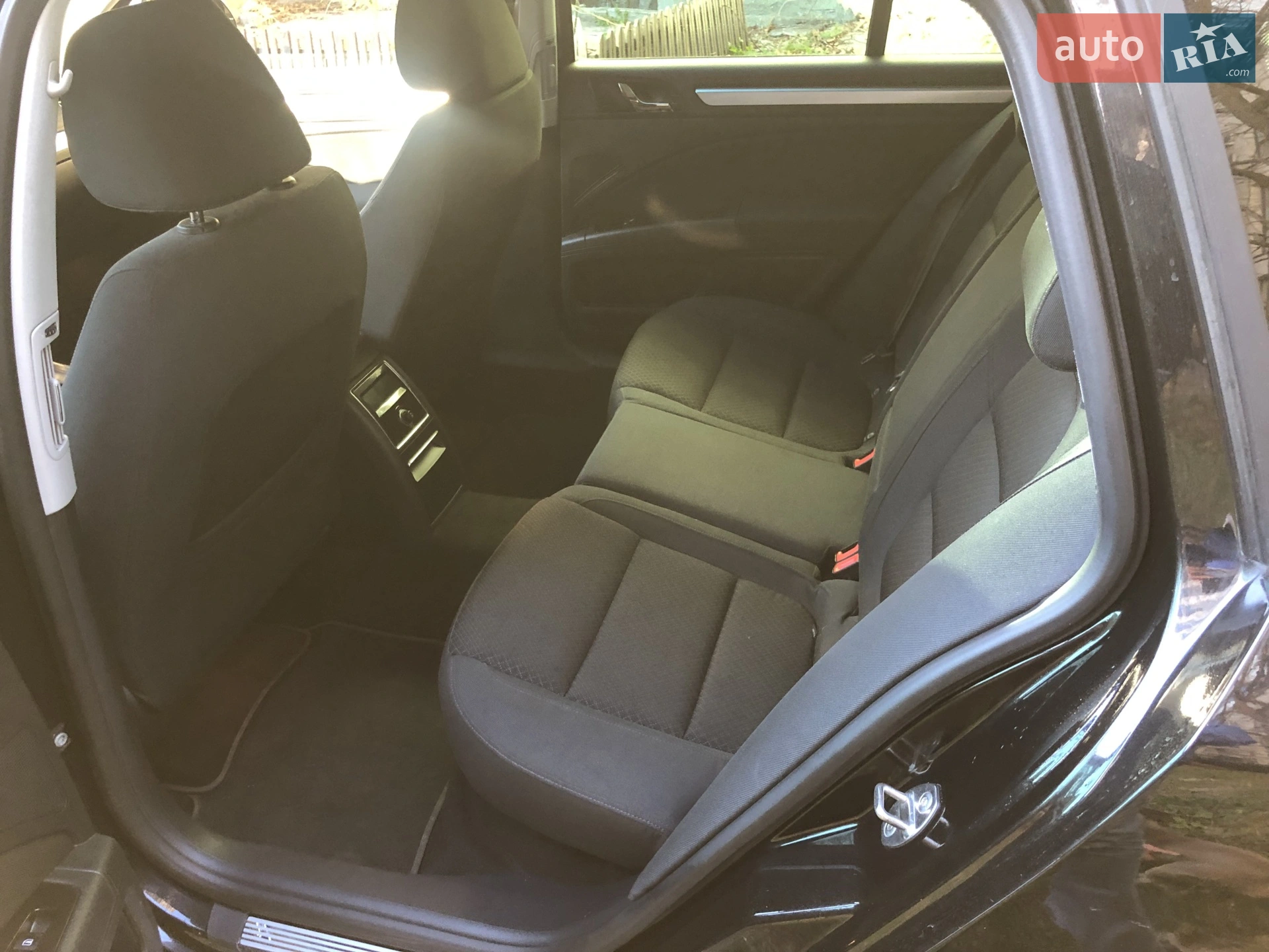 2015 Skoda Superb - мініатюра 11