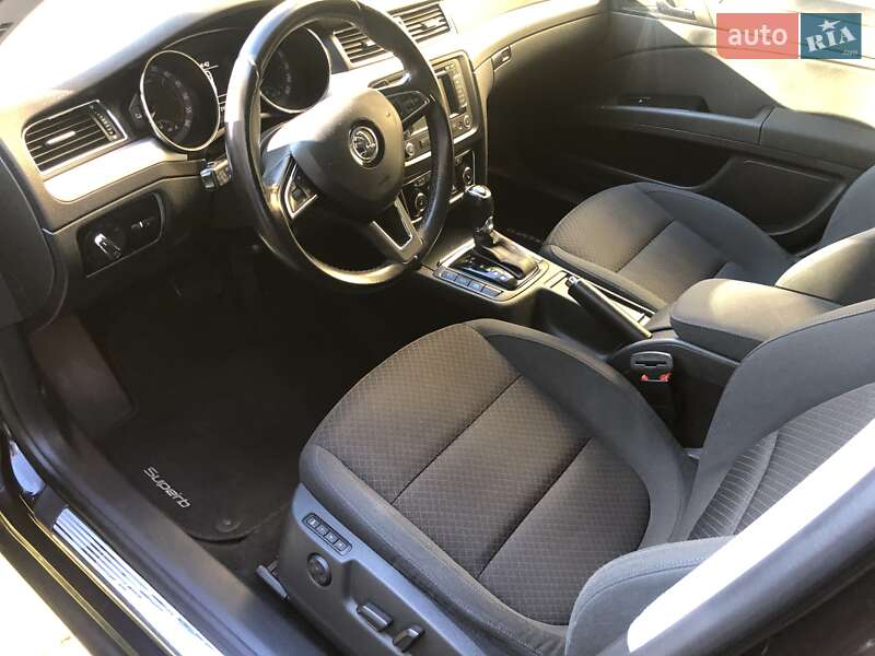 Універсал Skoda Superb 2015 в Одесі