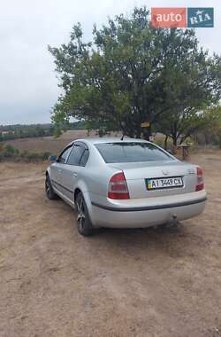 Ліфтбек Skoda Superb 2006 в Богуславі